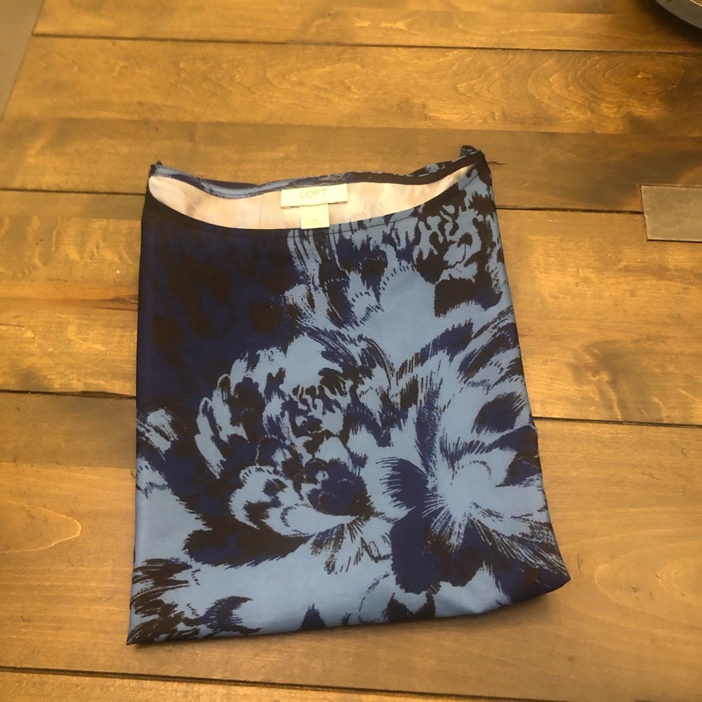 Loft Sleeveless Blouse